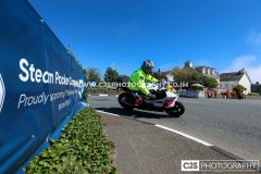 Race 8, Fred Peck 400cc Race, Castletown Corner. Blackford Financial Services Pre-TT Classic Road Races 2026. Photo by Callum Staley (CJS Photography).